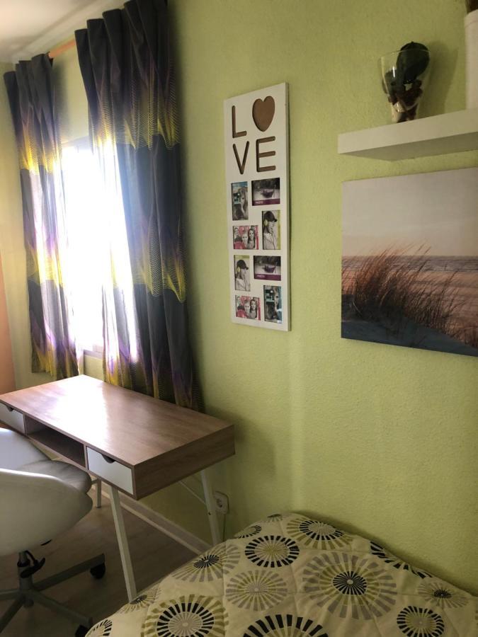 Family-Appartment Santa Pola Exteriör bild